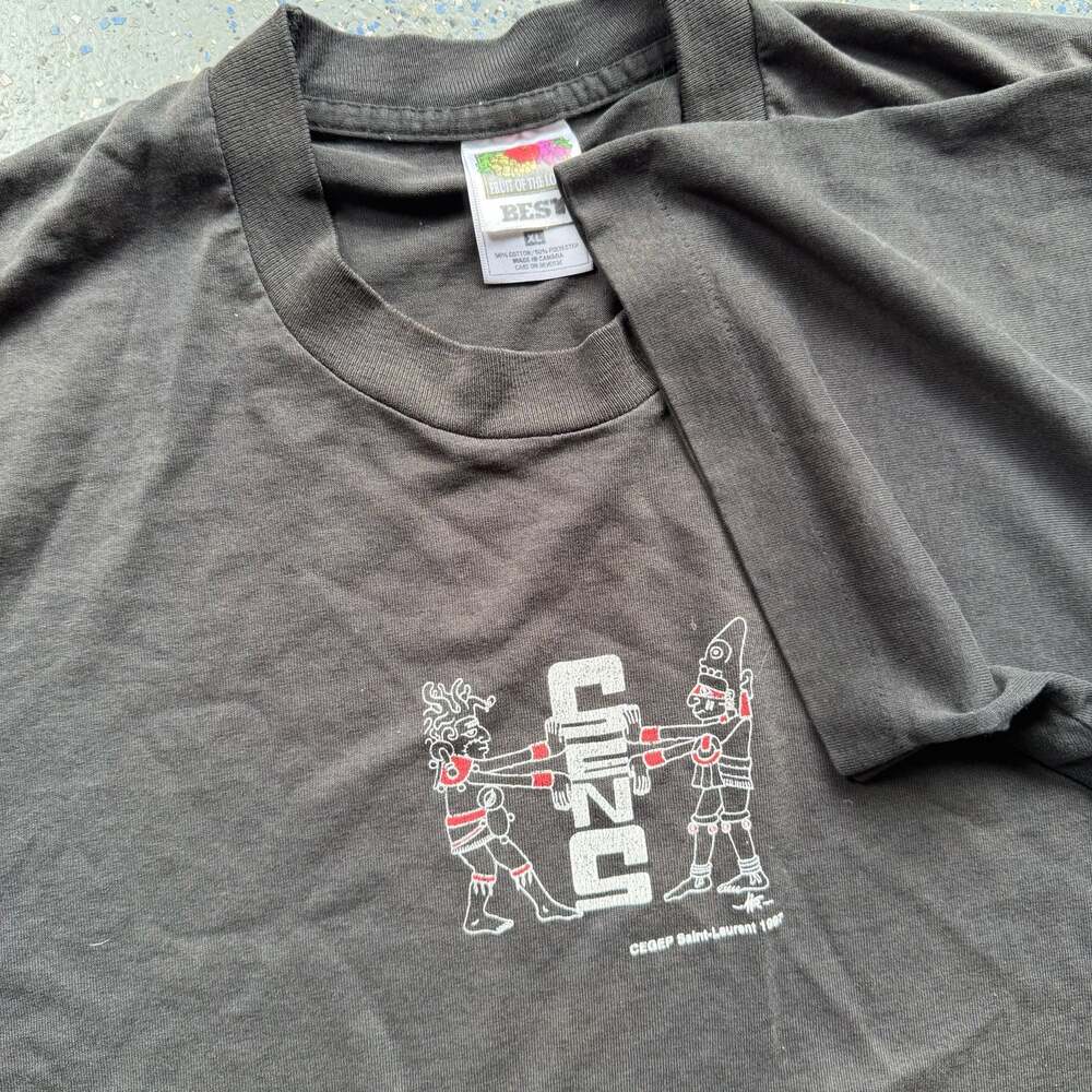 Vintage 1997 CEGEP Saint-Laurent Graphic T-Shirt - Picture 4 of 5